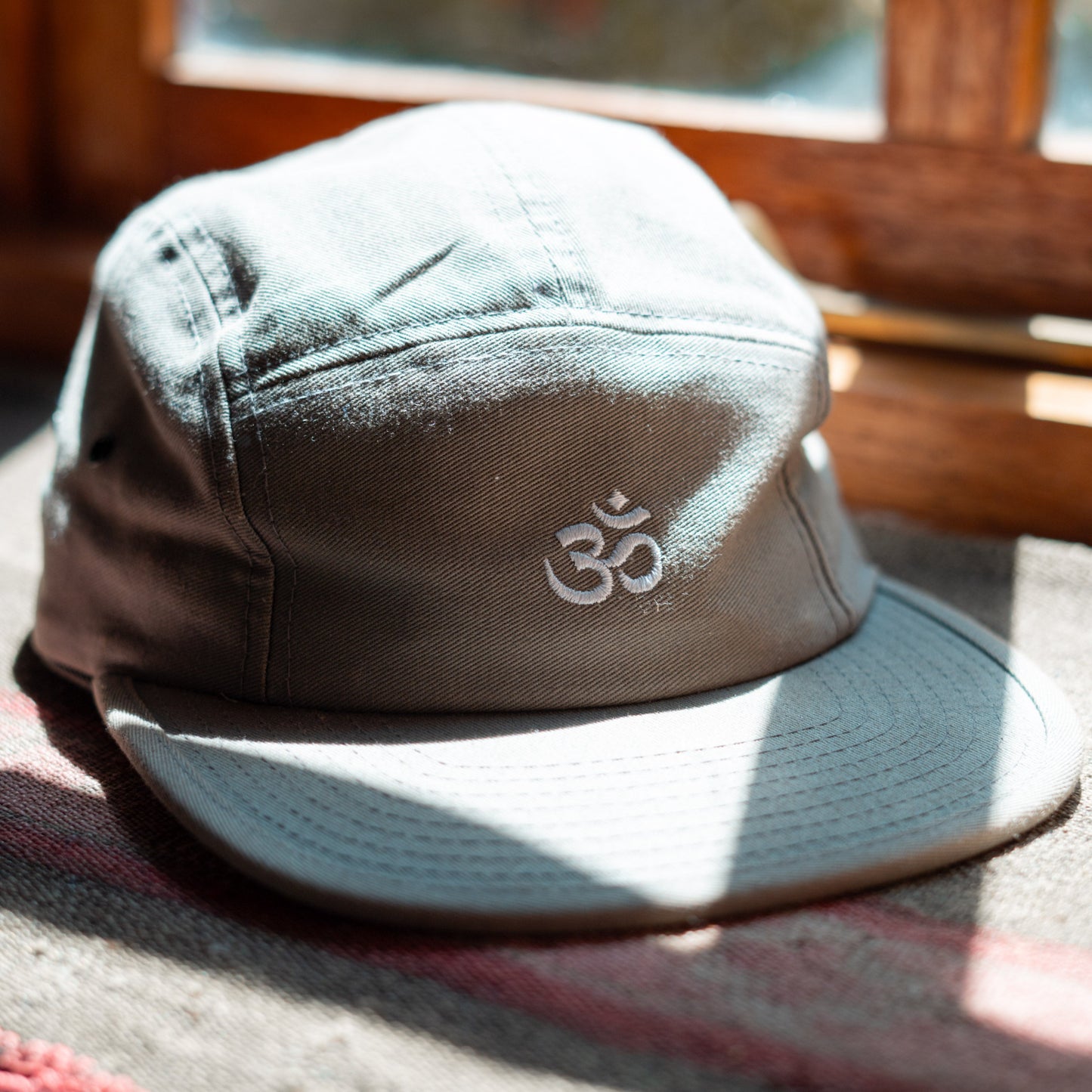 OM FIVE PANEL CAP