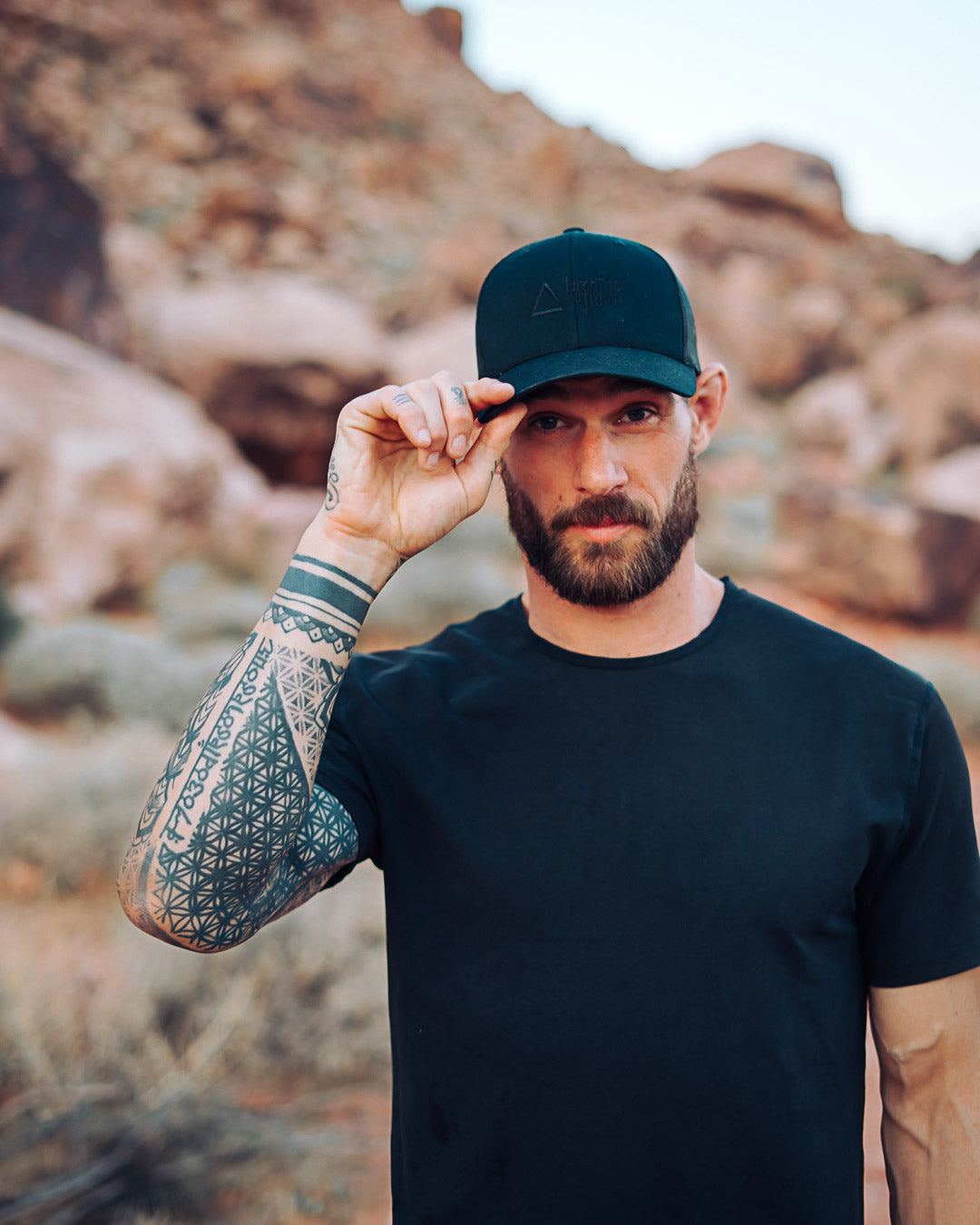 BLACKOUT TRUCKER HAT (LIMITED EDITION)