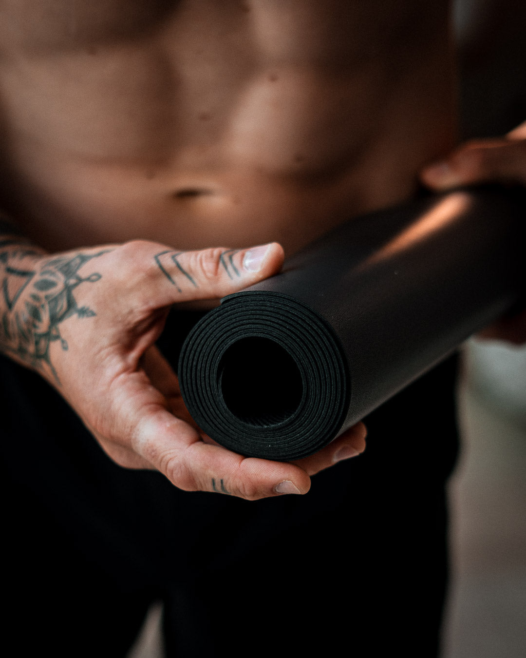 BLACKOUT TRAVEL YOGA MAT (Limited Edition)