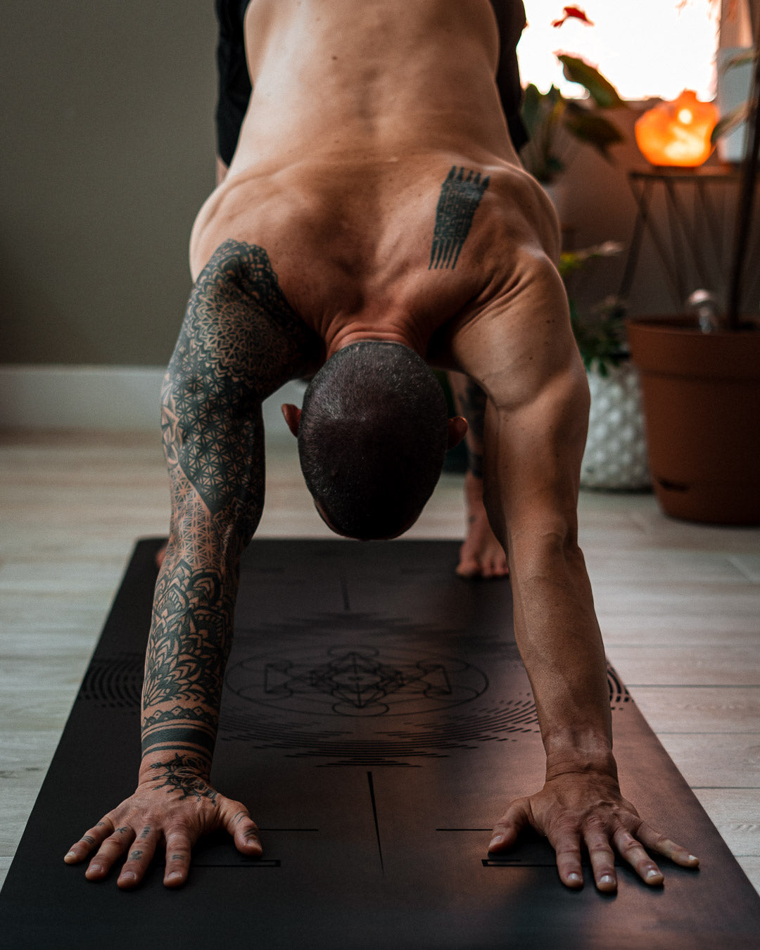 BLACKOUT TRAVEL YOGA MAT (Limited Edition)