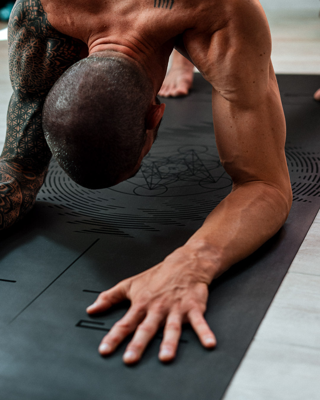 BLACKOUT TRAVEL YOGA MAT (Limited Edition)