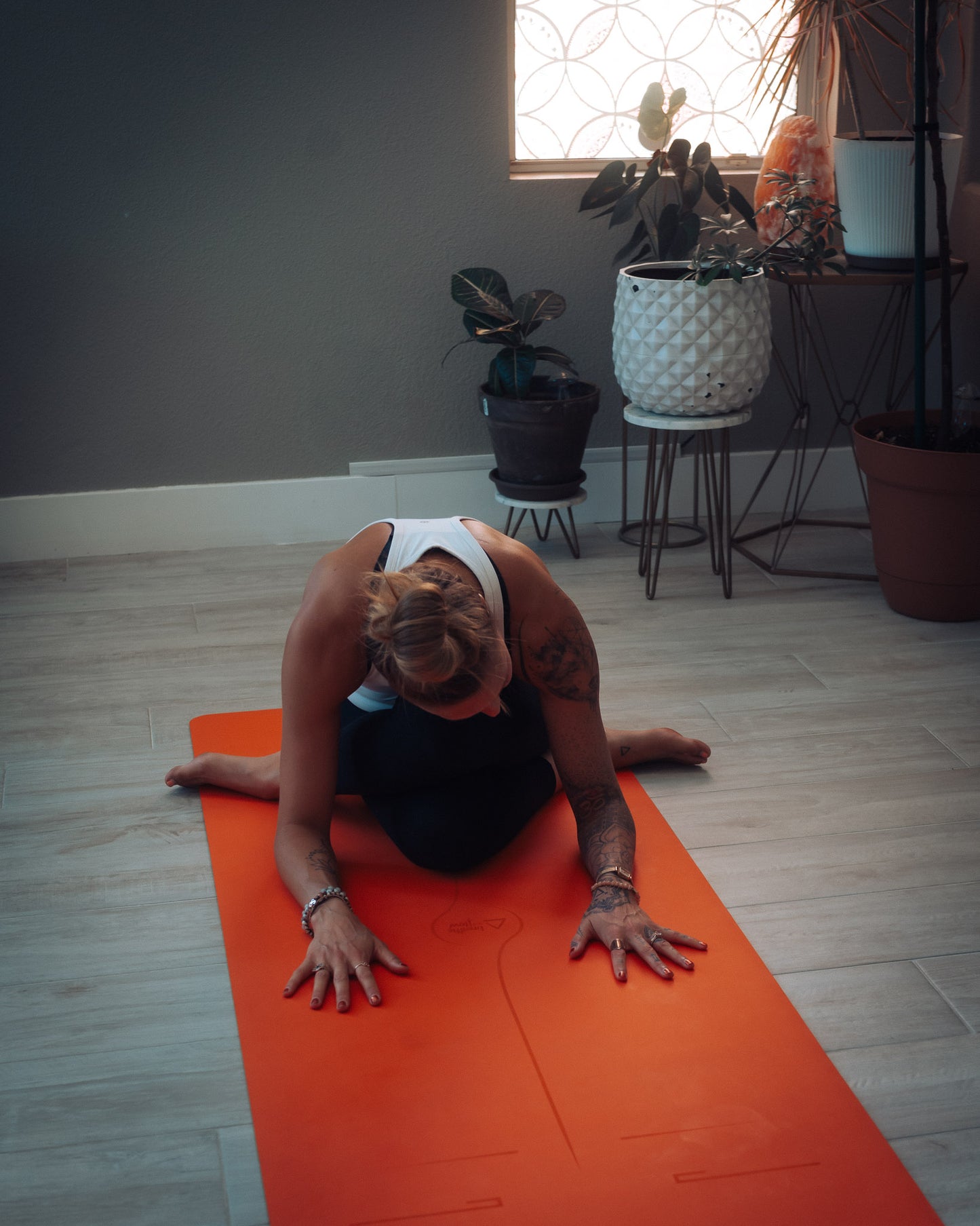 ORANGE STUDIO MINIMALIST YOGA MAT (Limited Edition)