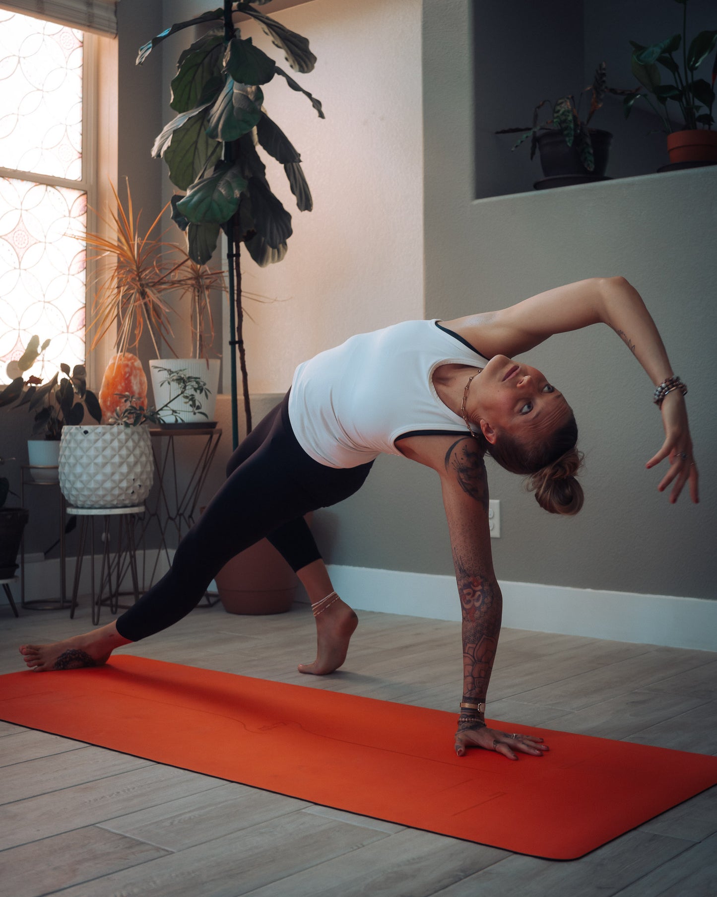 ORANGE STUDIO MINIMALIST YOGA MAT (Limited Edition)
