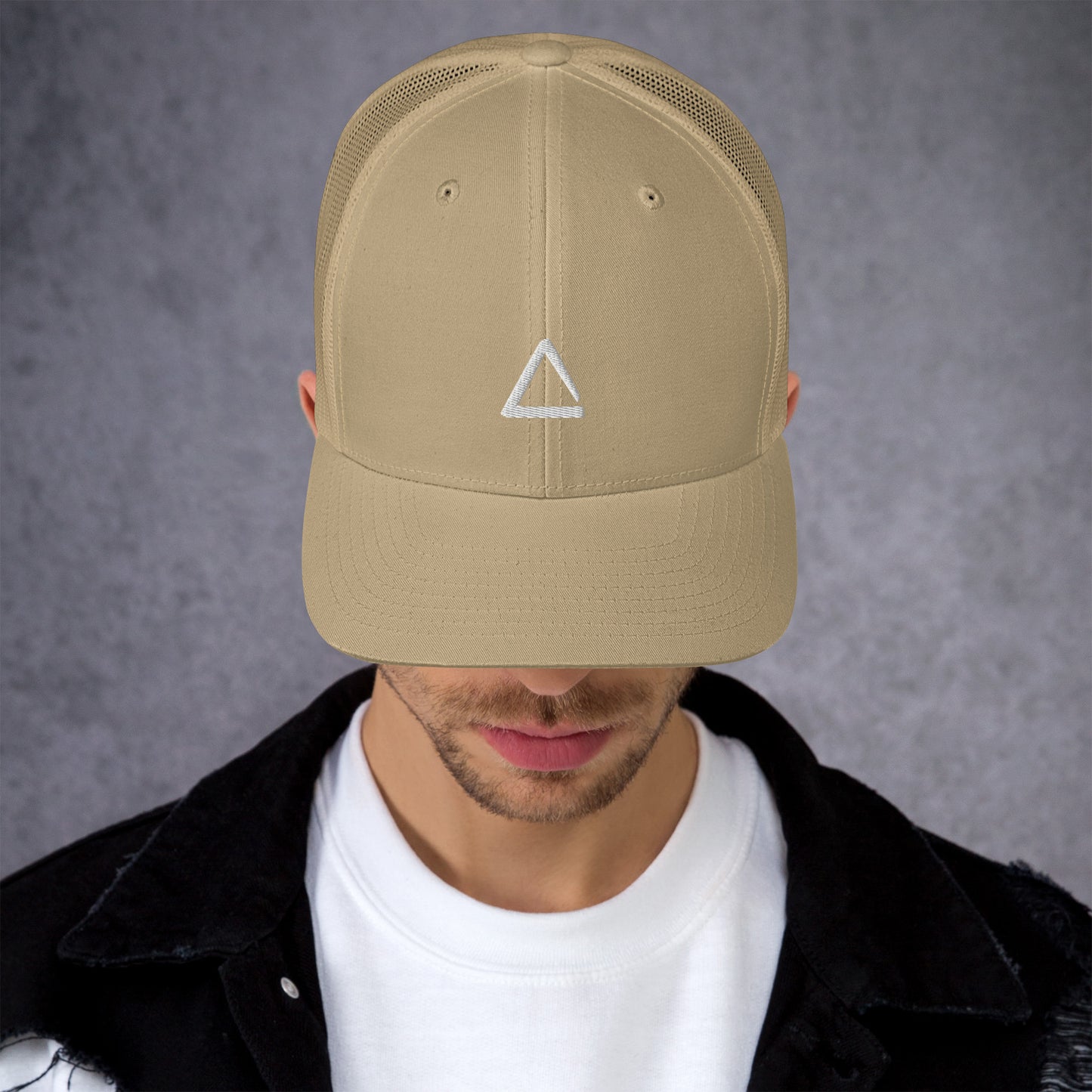 TRIANGLE TRUCKER HAT