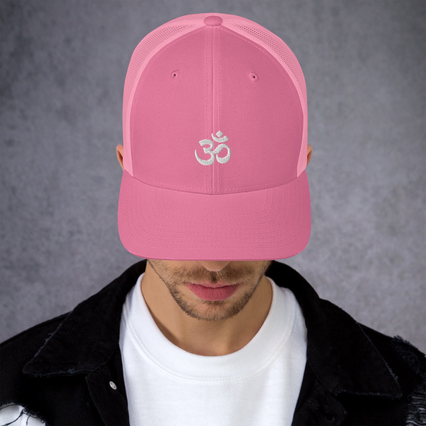 OM TRUCKER HAT